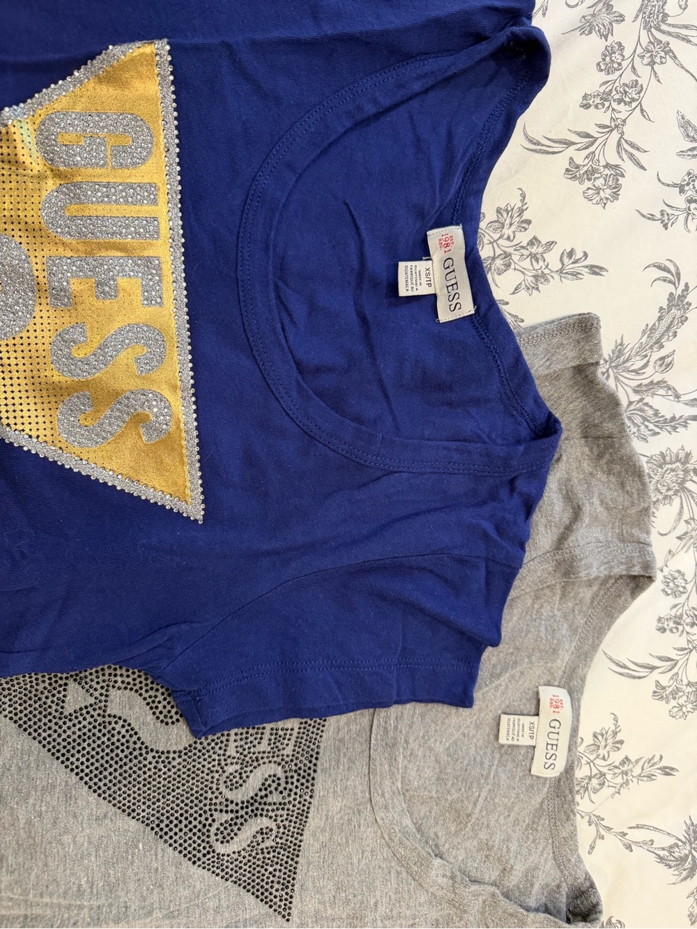 Guess Blue and Gray Short Sleeve Logo Tee Set with Gold Triangle
